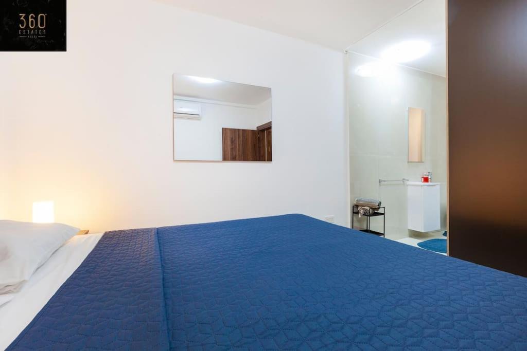Comfy Apt With Terrace, 5 Mins To Sliema Ferries By 360 Estates Gżira Kültér fotó